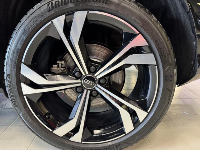 AUDI Q3 SPB 40 TDI quattro S tronic S line edition