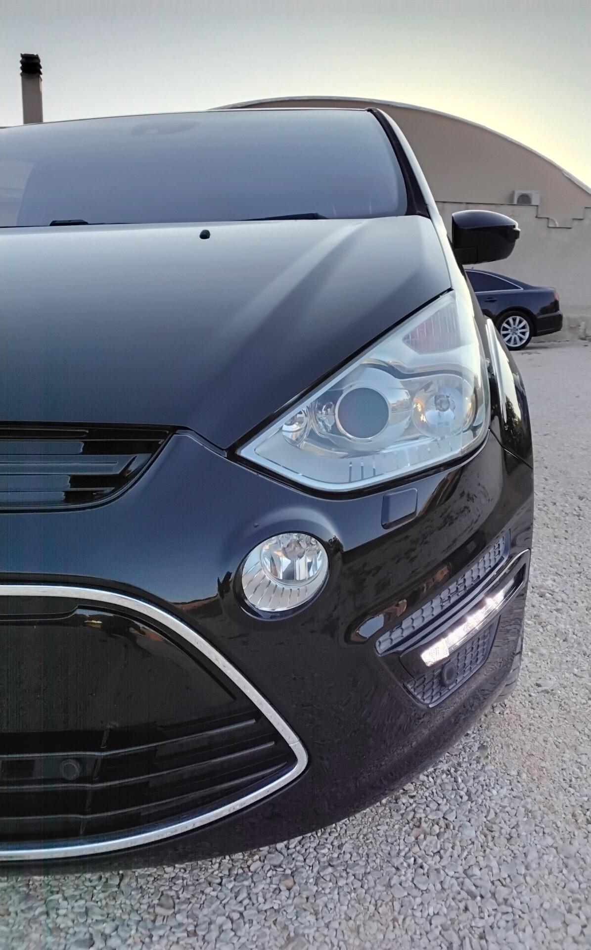 Ford S-Max 2.0 TDCi 163CV Powershift 7 posti Business Nav