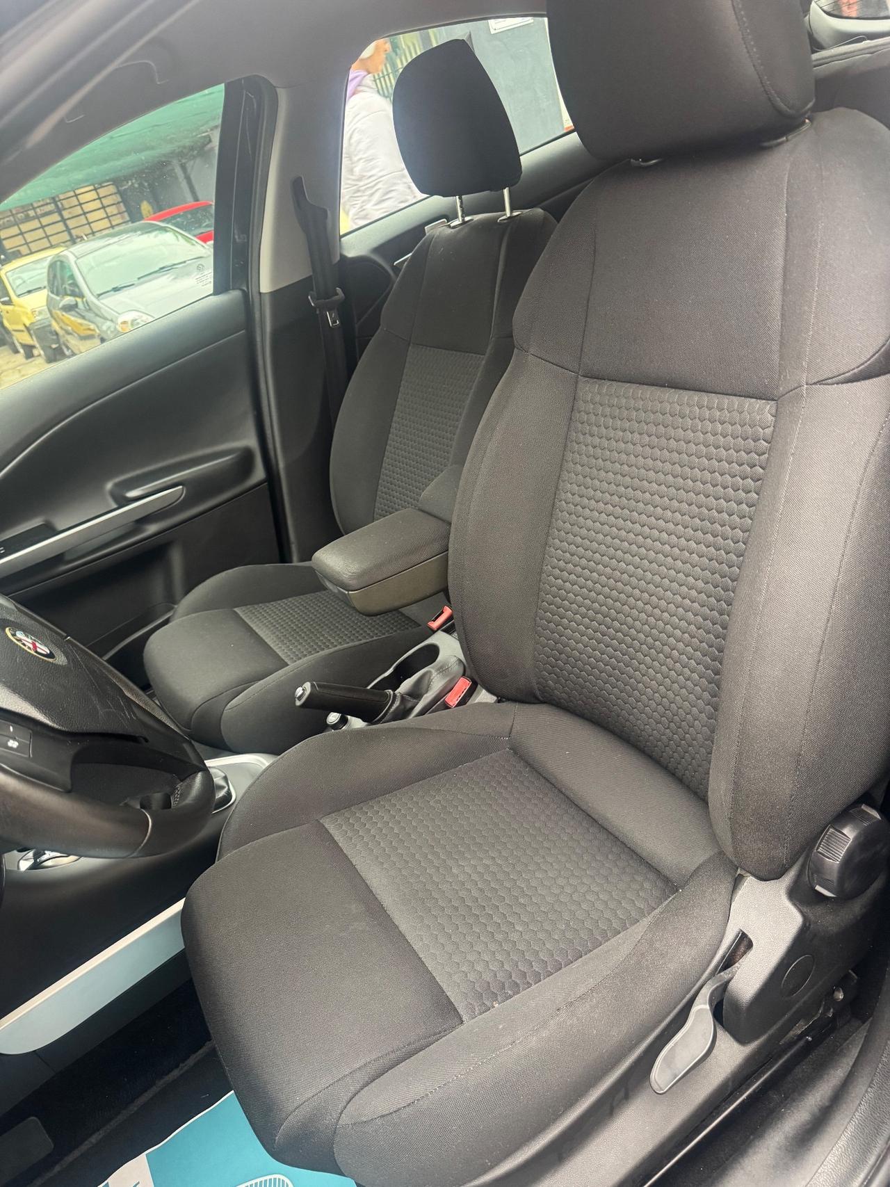 Alfa Romeo Giulietta 1.4 Turbo 120 CV