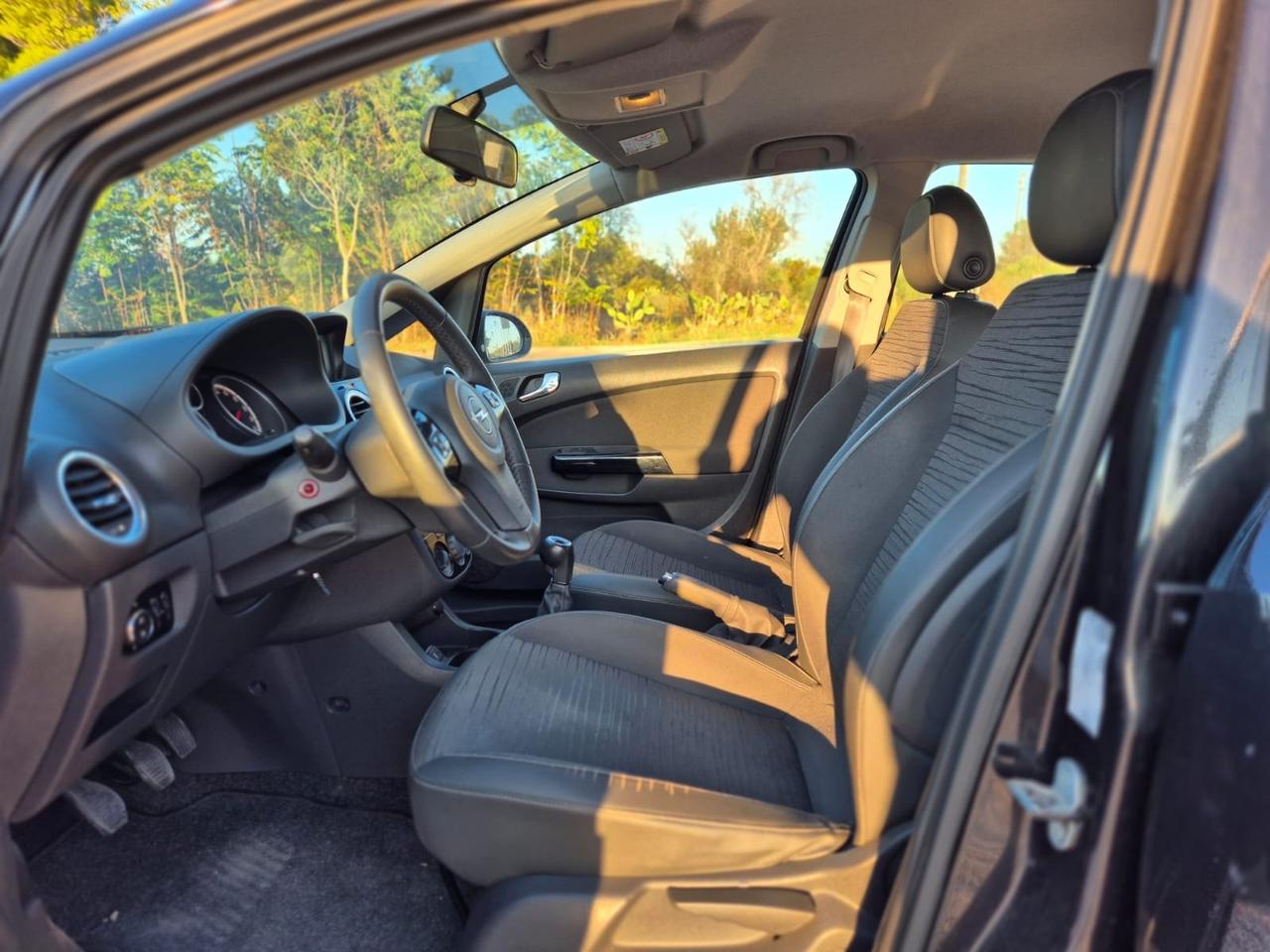 Opel Corsa 1.2 BENZINA E GPL