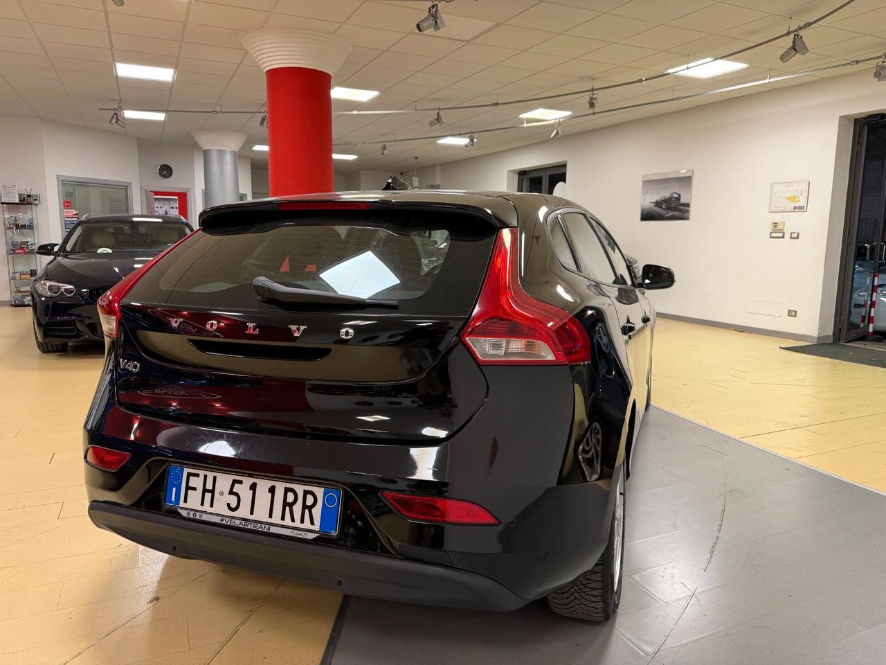Volvo V40 D3 Geartronic Momentum