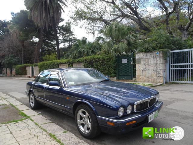 JAGUAR XJ 3.2 V8 32V 237CV Auto - TUA DA ? 318,00 ANTIC.0?