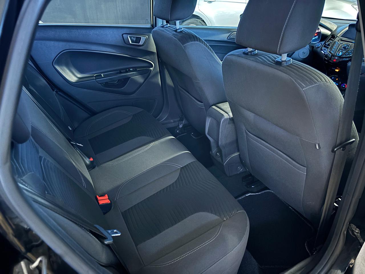 Ford Fiesta 1.5 TDCi 75CV 5p Titanium NEOPATENTATO