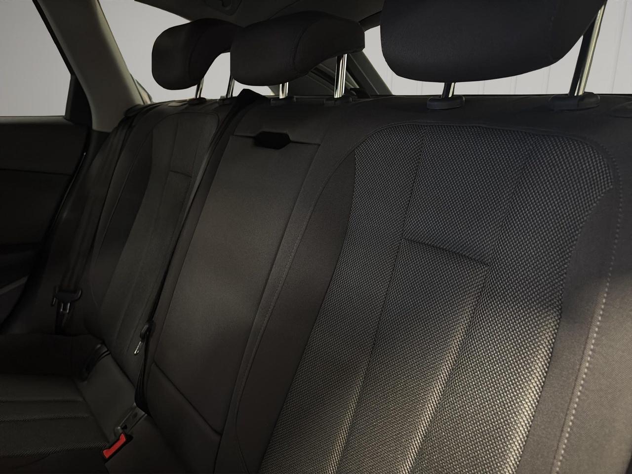 Audi A4 Avant 35 2.0 tdi Business 150cv s-tronic