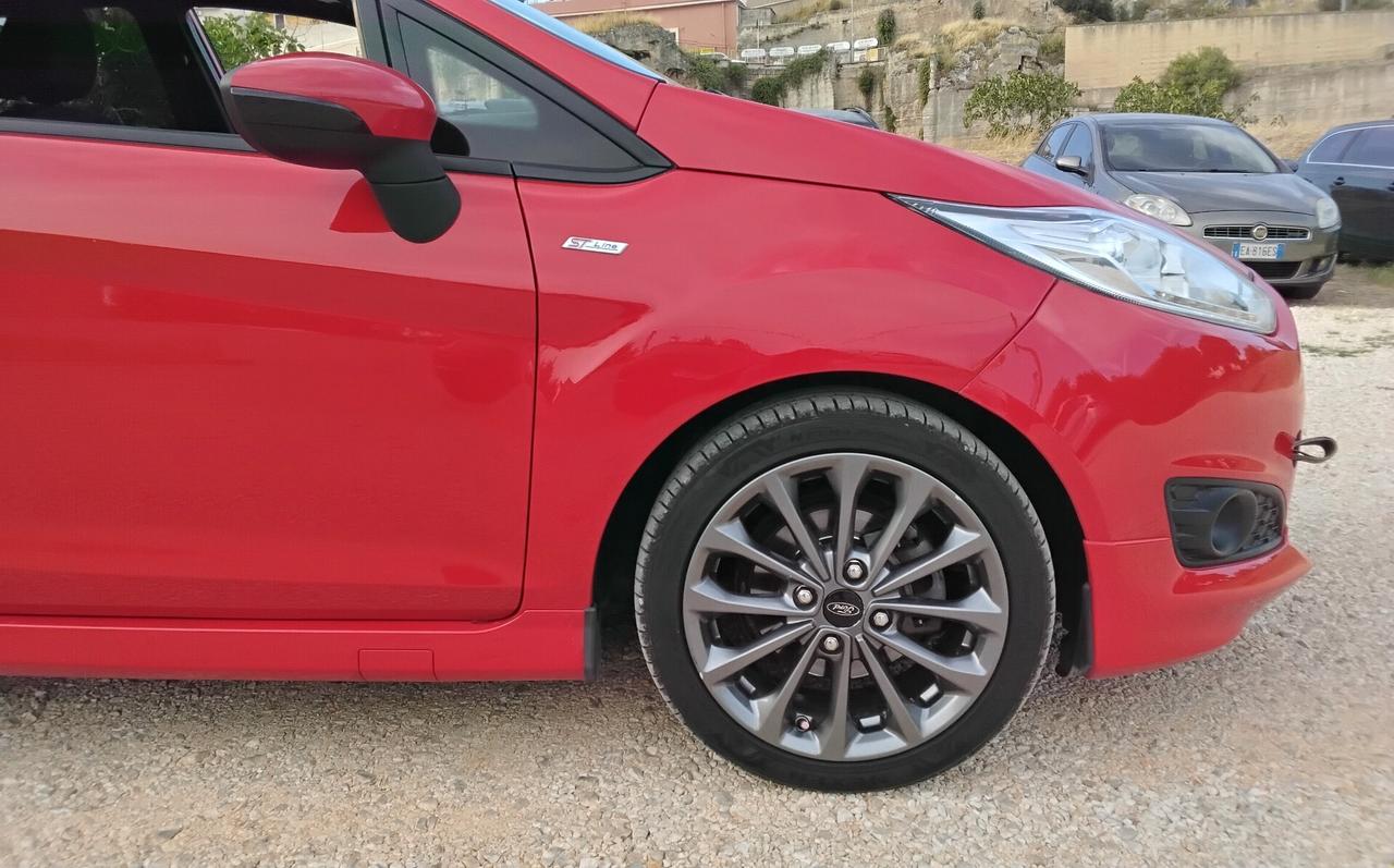 Ford Fiesta 1.5 TDCi 75CV 5 porte ST-Line