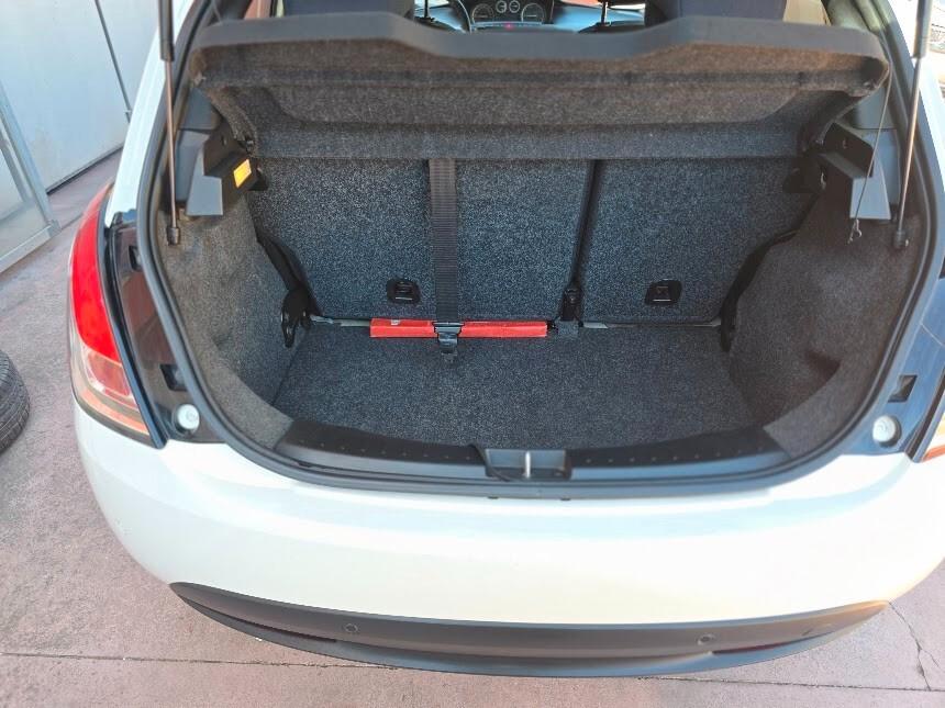 Lancia Ypsilon 1.3 MJT 16V 95 CV 5 porte S&S Gold