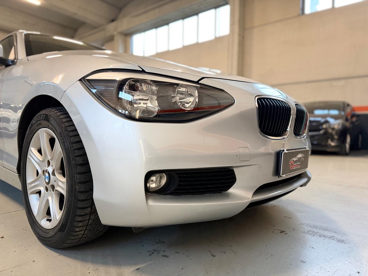 Bmw 116 116d 5p. Efficient Dynamics Urban NEOPATENTATI