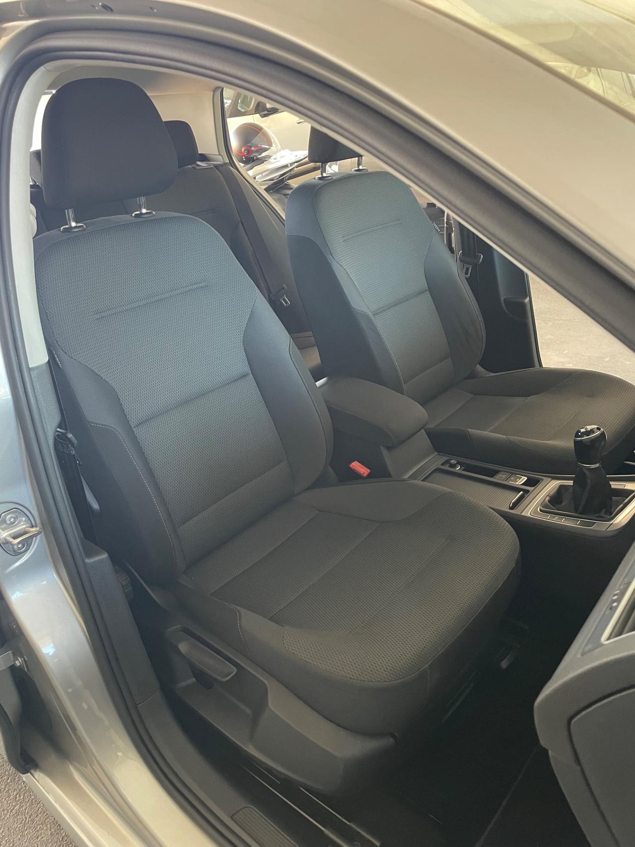 Volkswagen Golf 1.6 TDI 110 CV 5p. Highline BlueMotion Technology