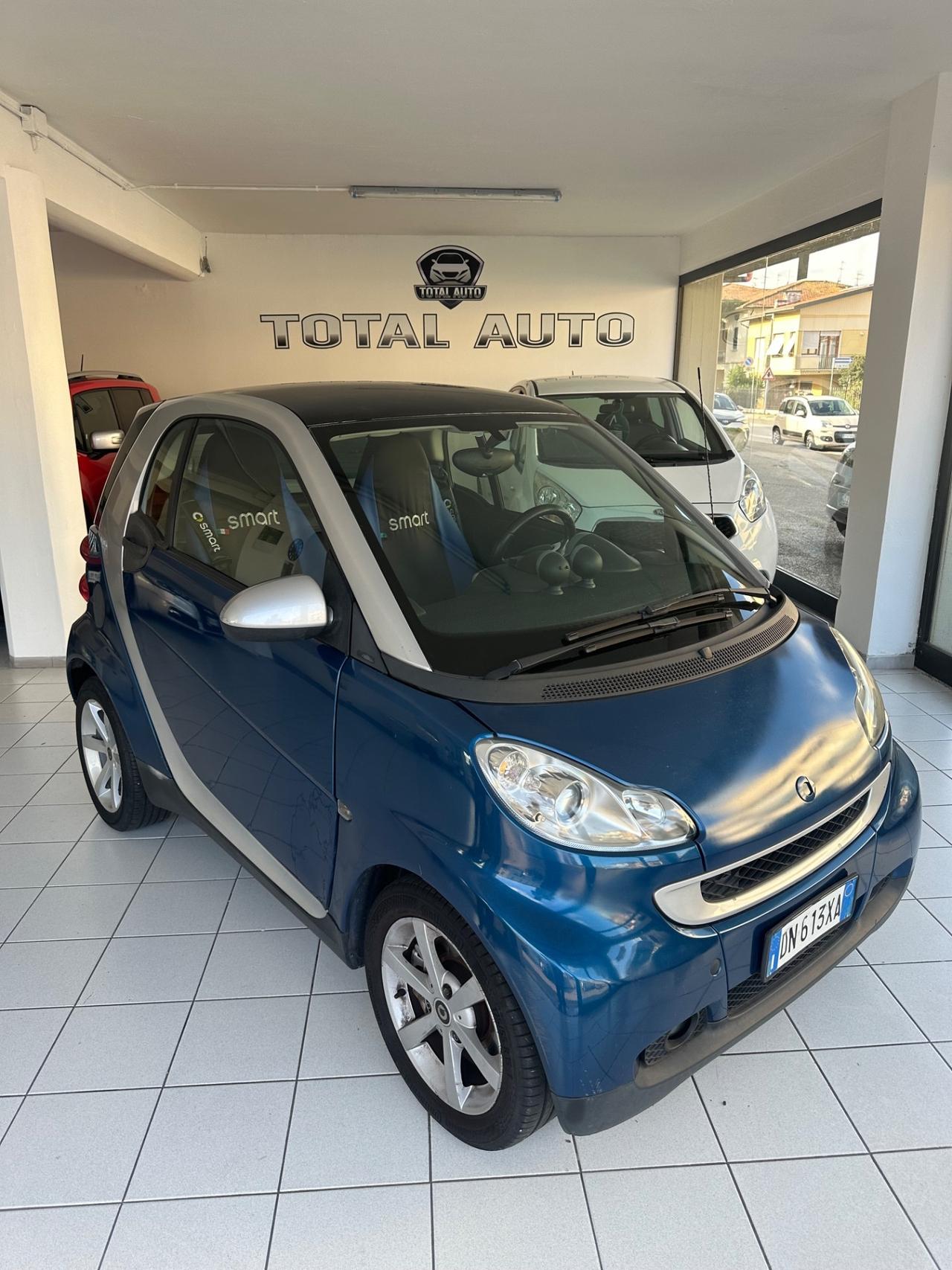 Smart ForTwo 1000 52 kW coupé passion