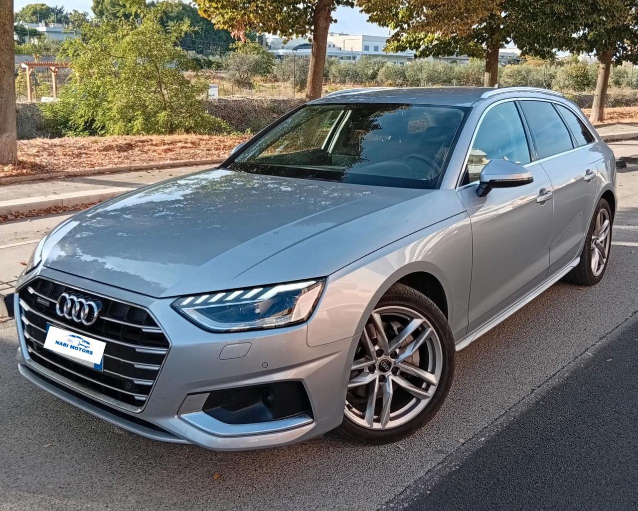 Audi A4 Avant 40 TDI quattro S tronic Business