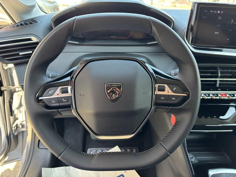 Peugeot 208 1.2 puretech Allure s&s 100cv LED-APP CONNECT-16"