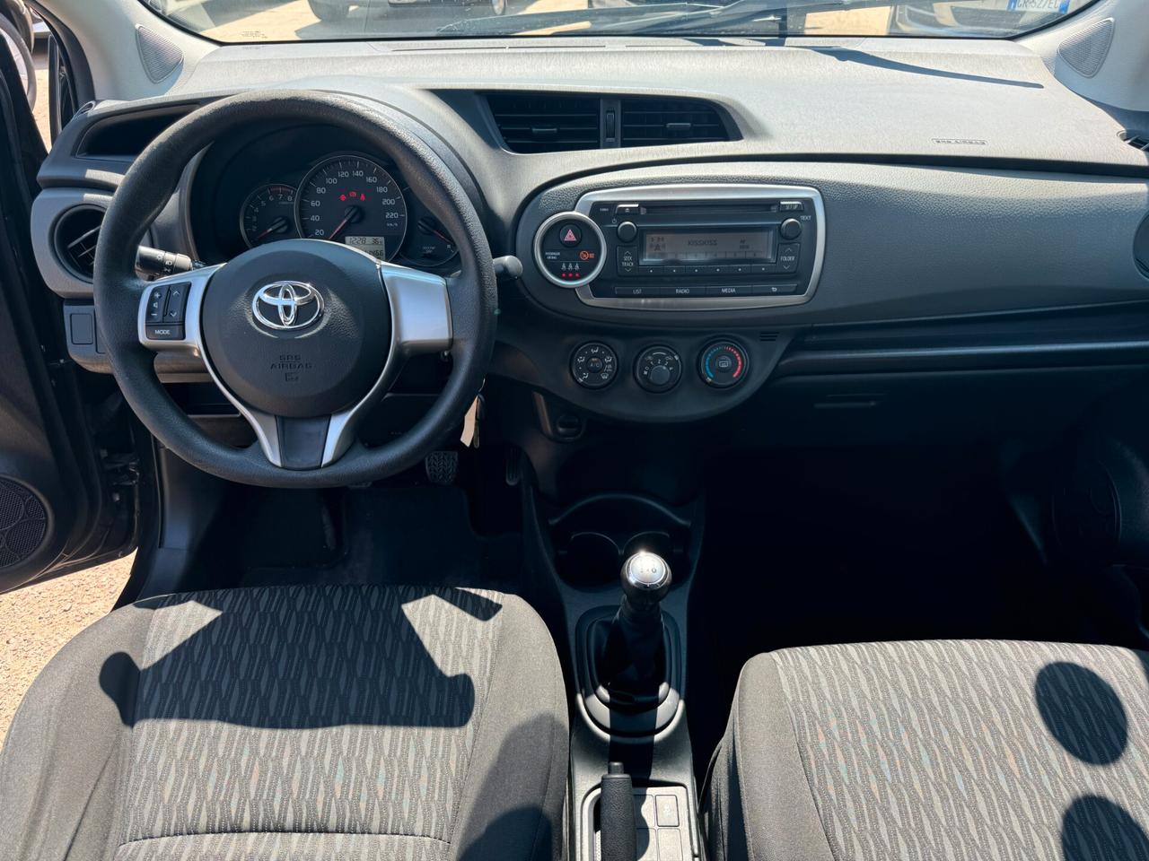 Toyota Yaris 1.0 5 porte Active - NEOPATENTATI 2012