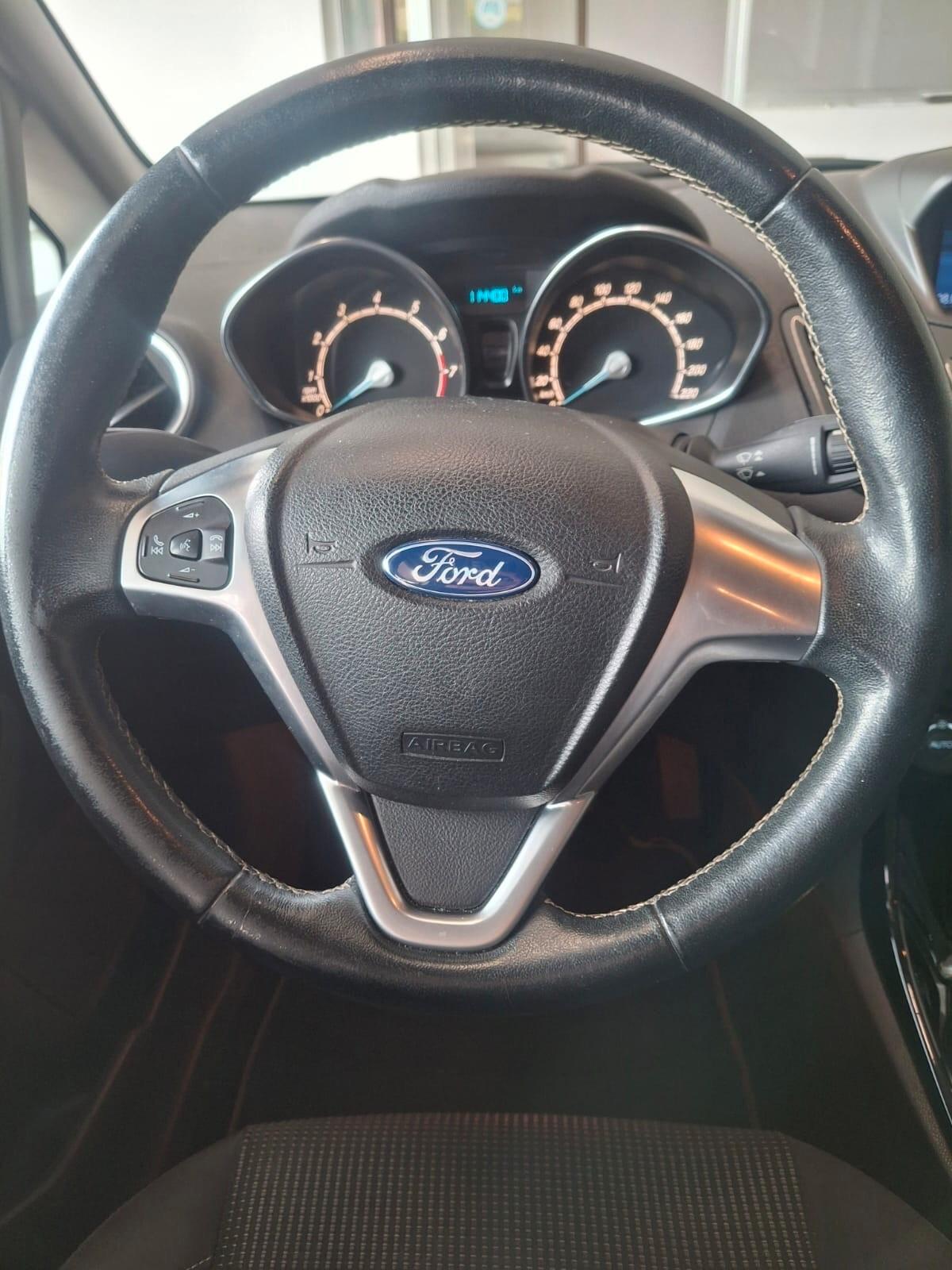 Ford Fiesta 5p 1.0 Titanium *CINGHIA FATTA 110000KM
