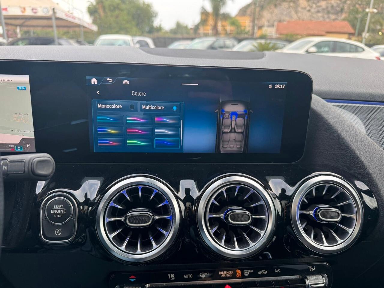 MERCEDES GLA200d PREMIUM PLUS AMG LINE + TETTO