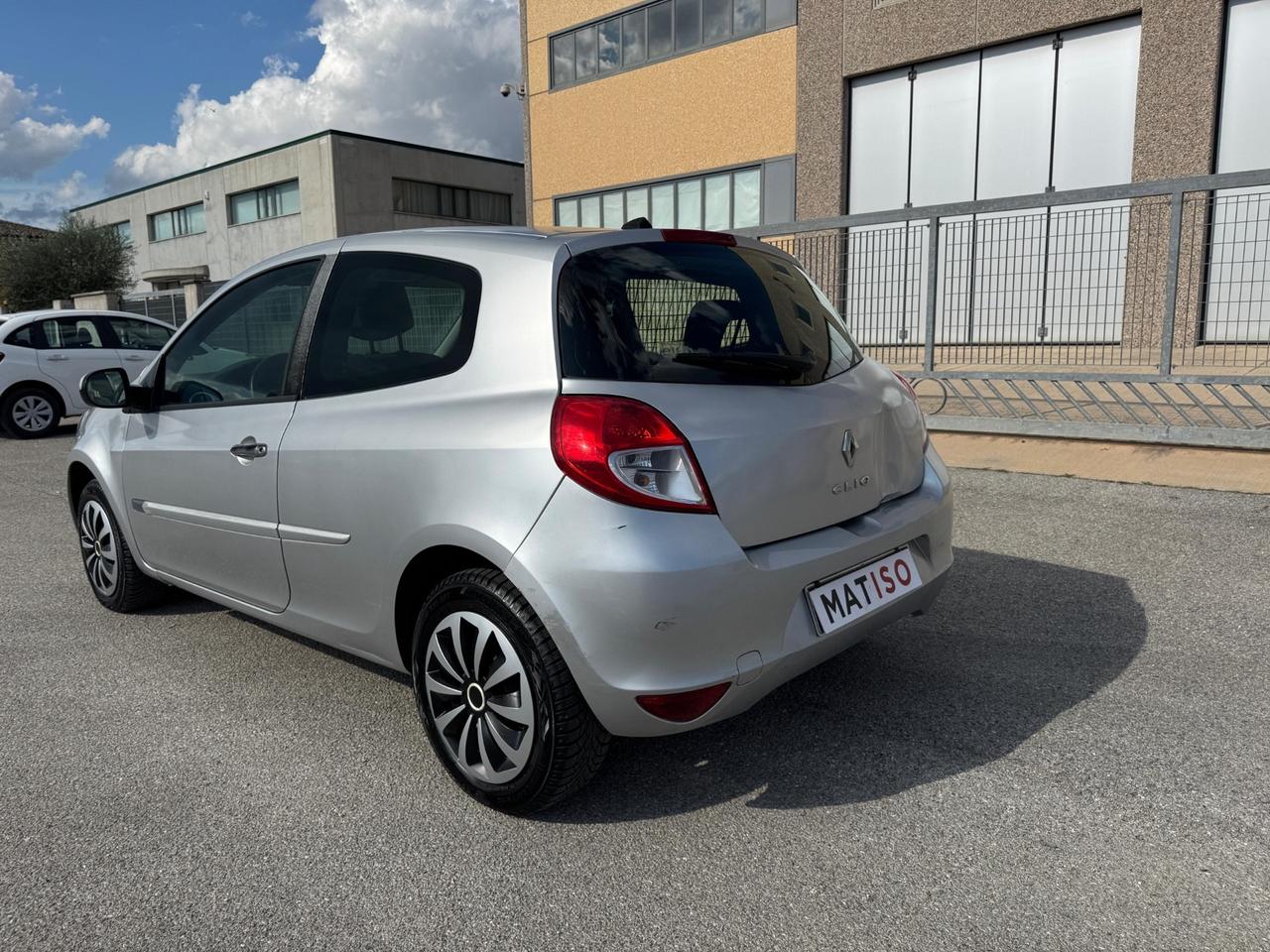 Renault Clio 1.2 16V Luxe 62000 km