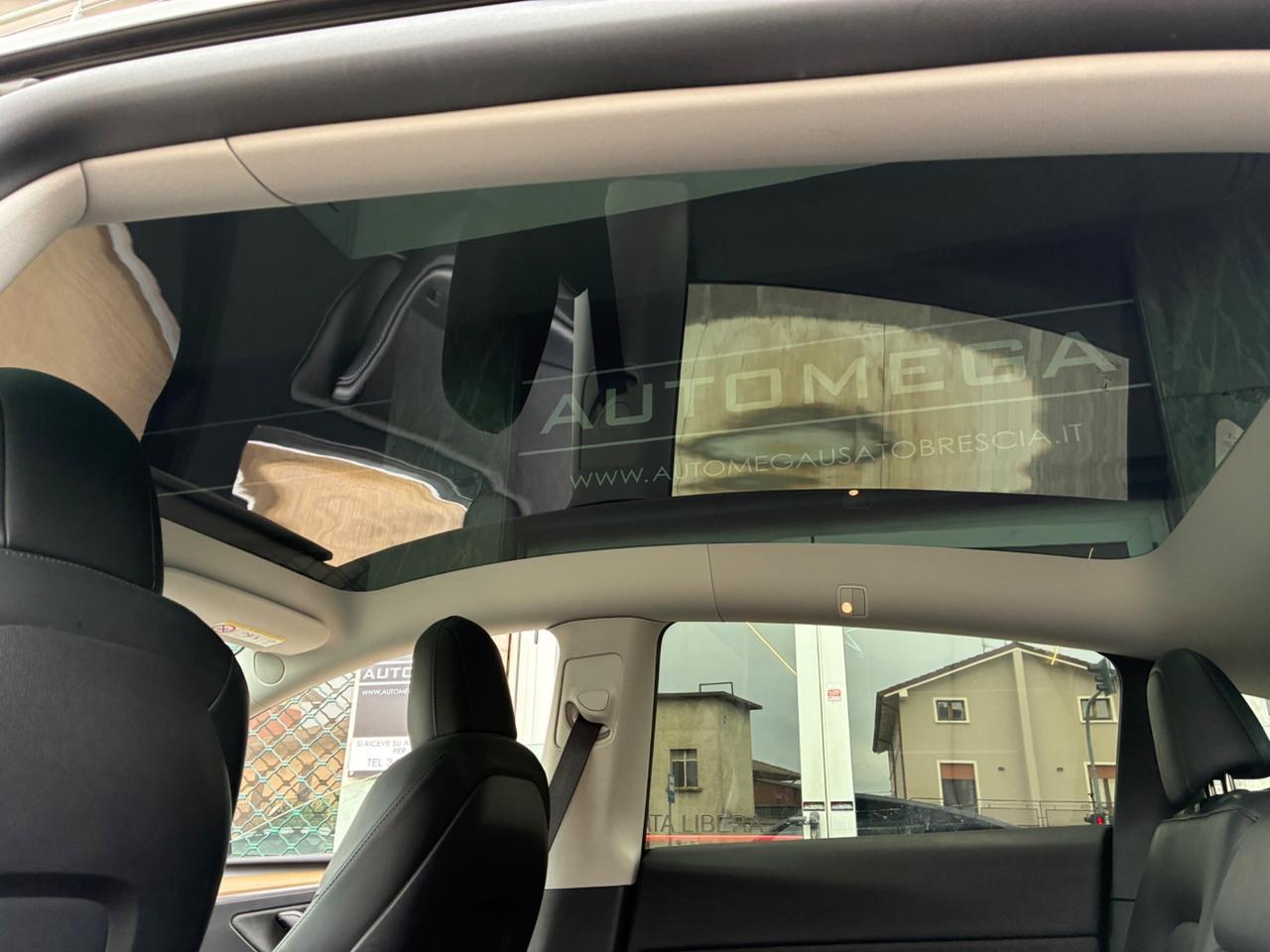 Tesla Model Y Long Range Dual Motor 4WD