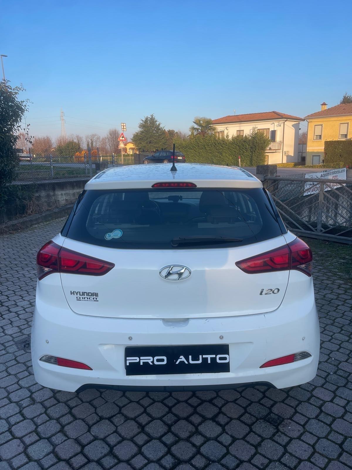 Hyundai i20 1.4 CRDi 5p. Active Login