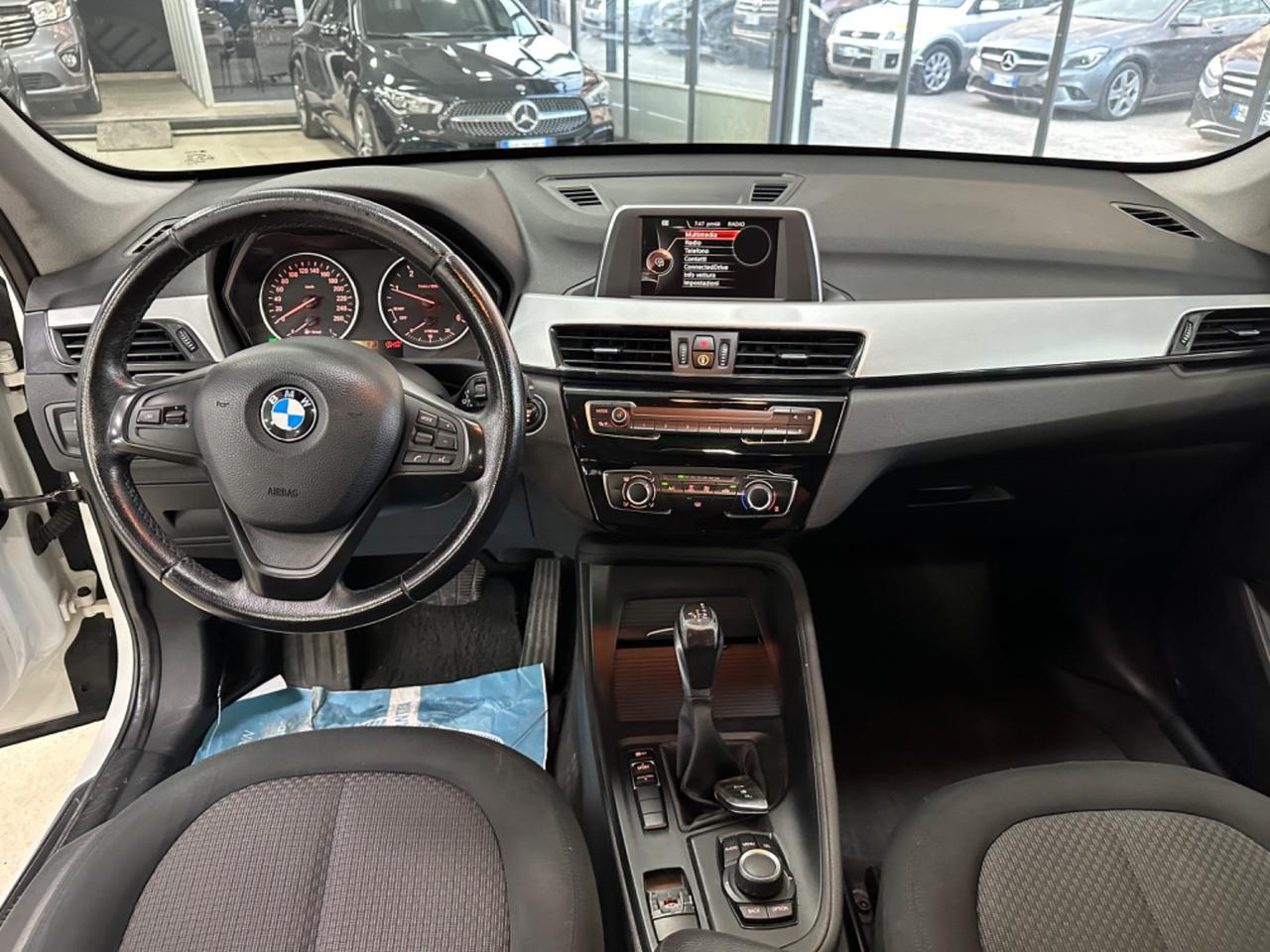 Bmw X1 sDrive18d Advantage AUTOM Tetto 2016