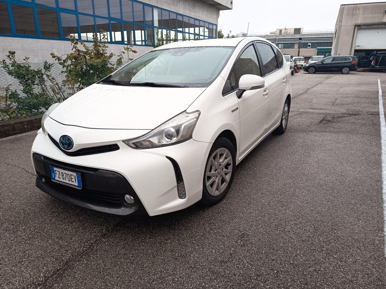 Toyota Prius Prius+ 1.8 Lounge