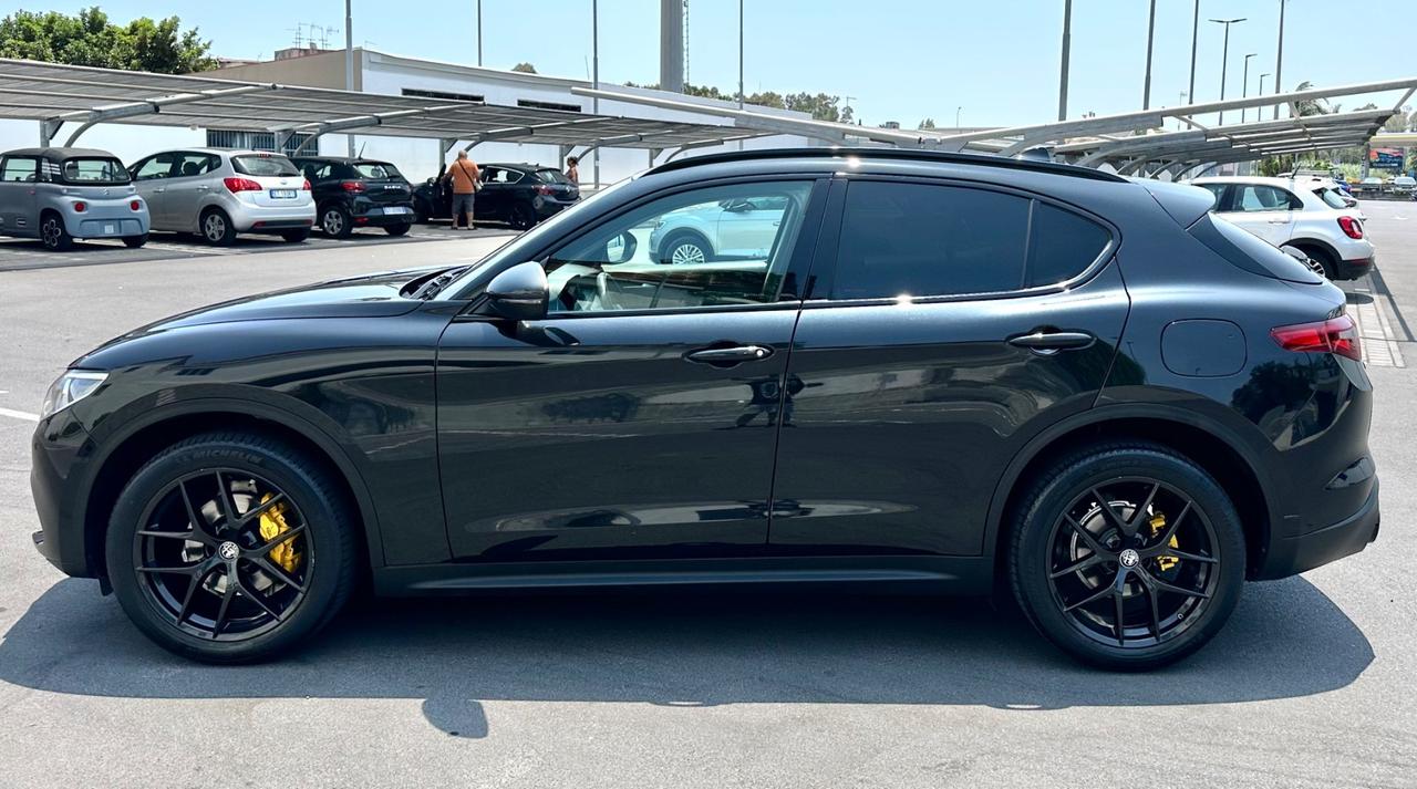 ALFA STELVIO 2.2 Turbodiesel 210 CV AT8 B-TECH