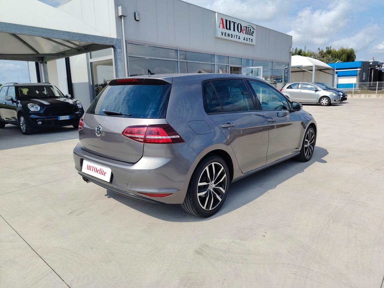 Volkswagen Golf 2.0 TDI 5p. Highline BlueMotion Technology