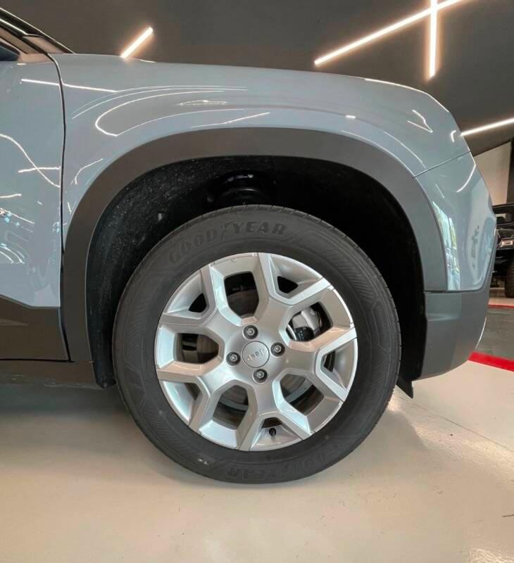 Jeep Avenger 1.2 t. e-hybr.mhev Altitude fwd 110cv edct6