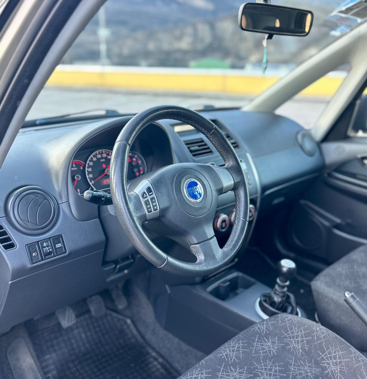 Fiat Sedici 1.9 MJT 4x4 Dynamic Neopatentati