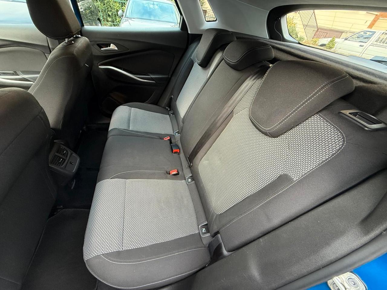 Opel Grandland X 1.5d Ecotec S&S Business *OK NUOVI NEOPATENTATI*