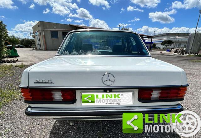 MERCEDES-BENZ 200 200