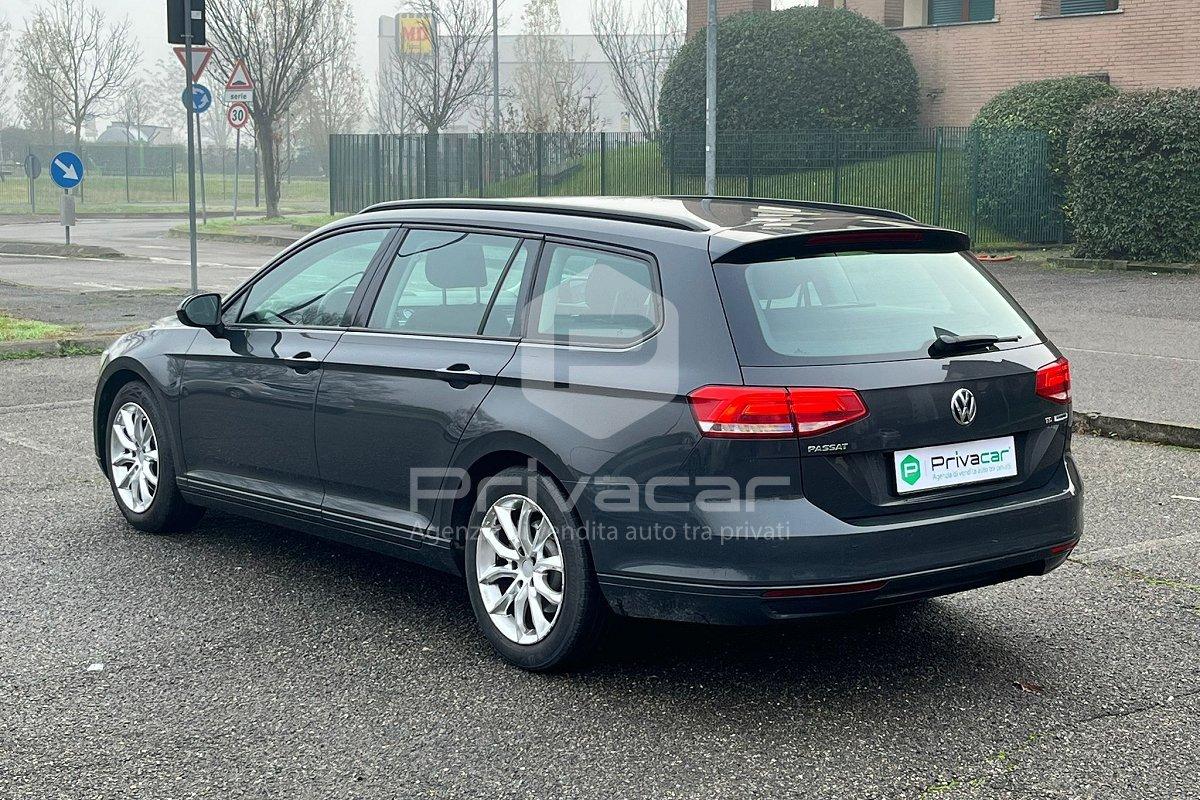 VOLKSWAGEN Passat Variant 1.6 TDI Trendline BlueMotion Technology