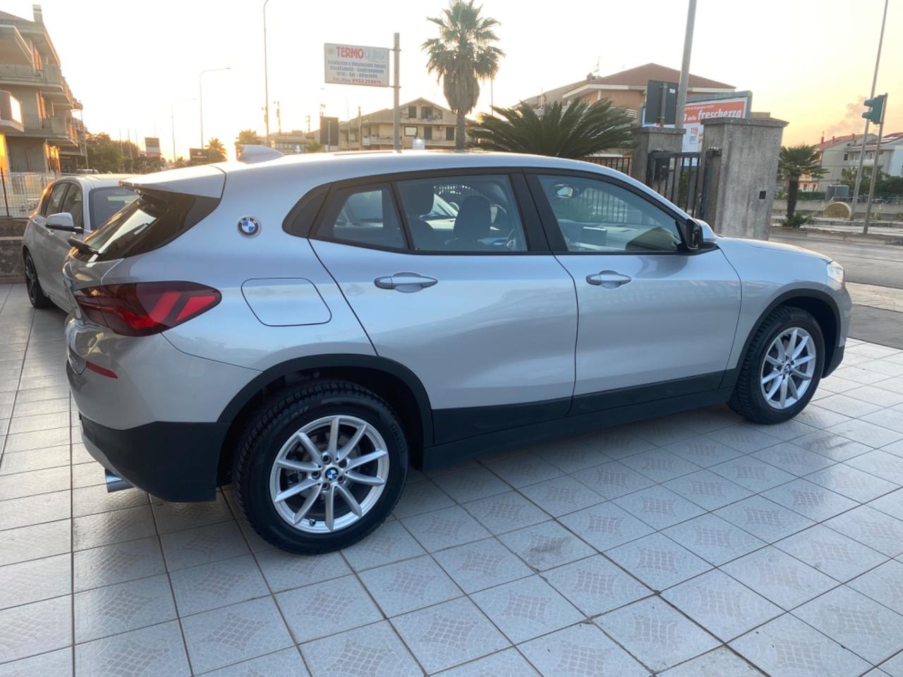 Bmw X2 sDrive18d Business-X