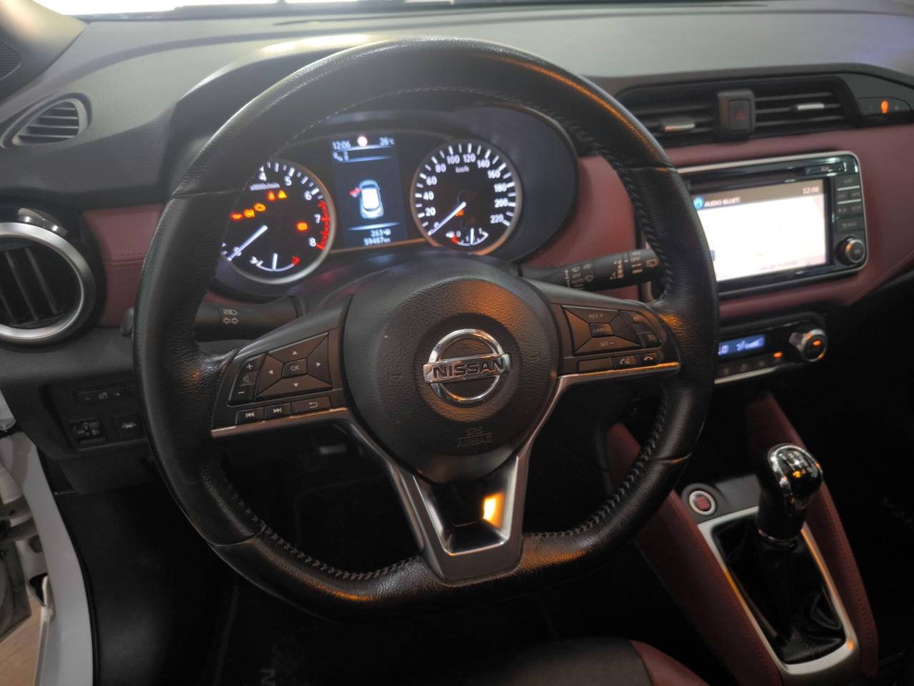 Nissan Micra 0.9 IG-T 12V 5 porte Tekna