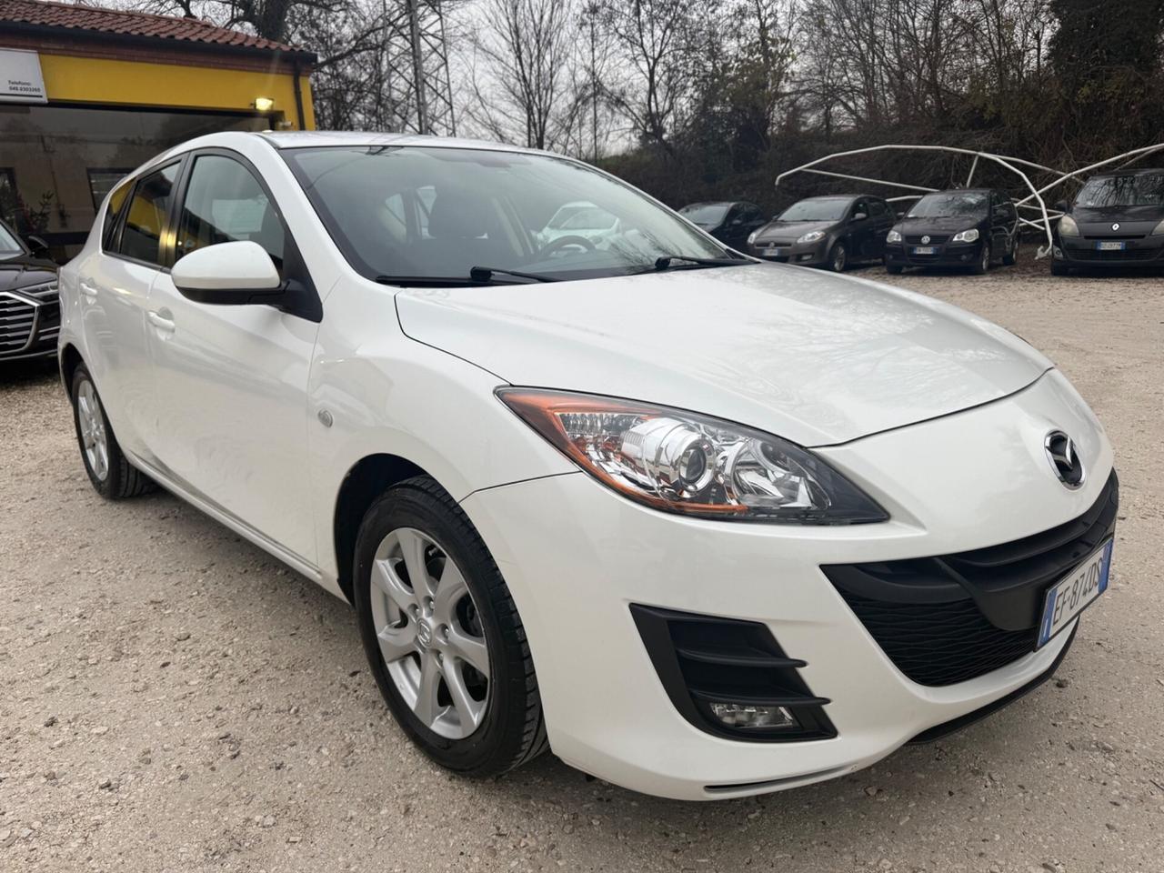 Mazda 3 1.6 MZ-CD 109 CV 5p. Advanced Unico Top