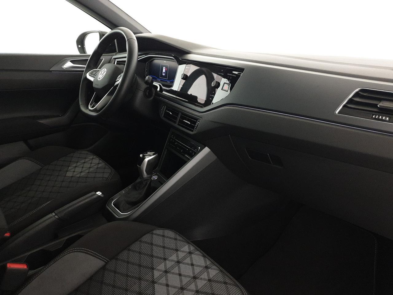 Volkswagen Taigo 1.5 tsi r-line 150cv dsg
