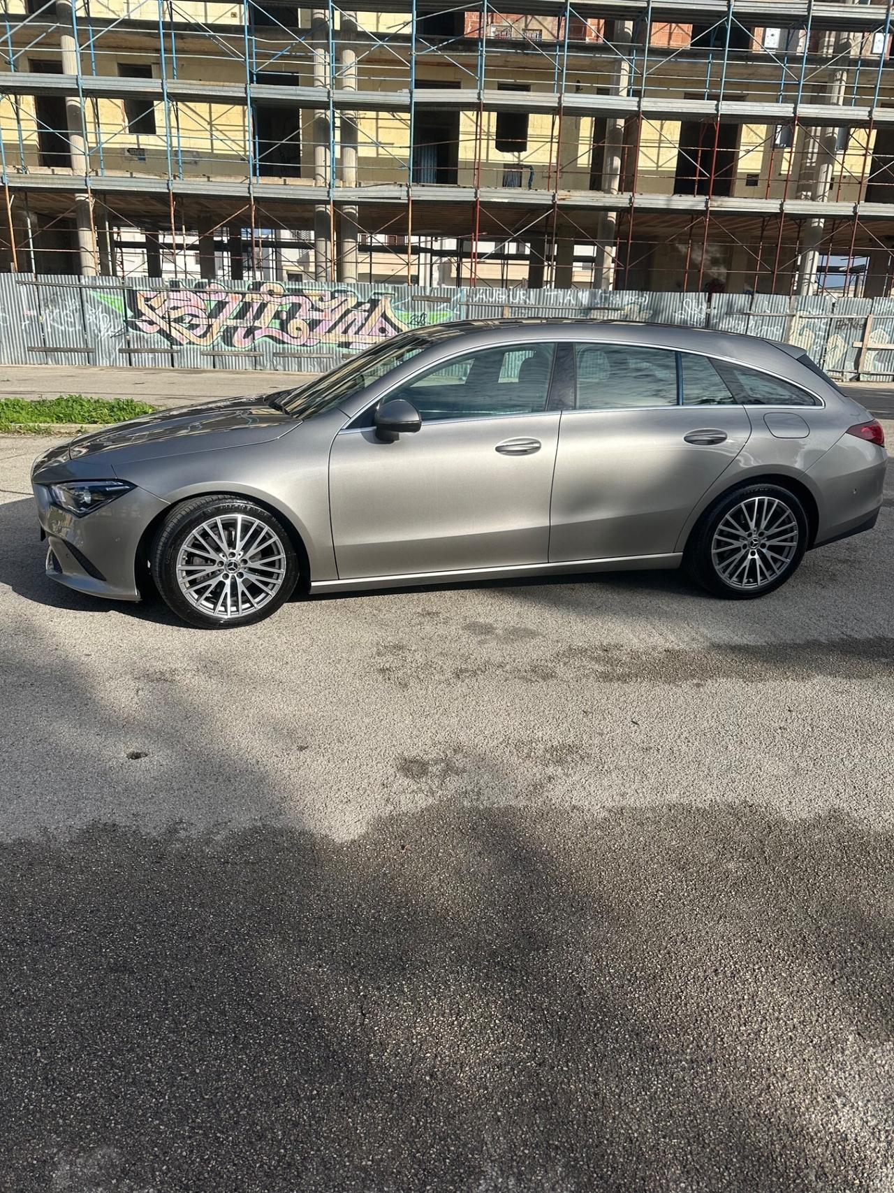 MERCEDES-BENZ CLA 200 d Automatic Shooting Brake