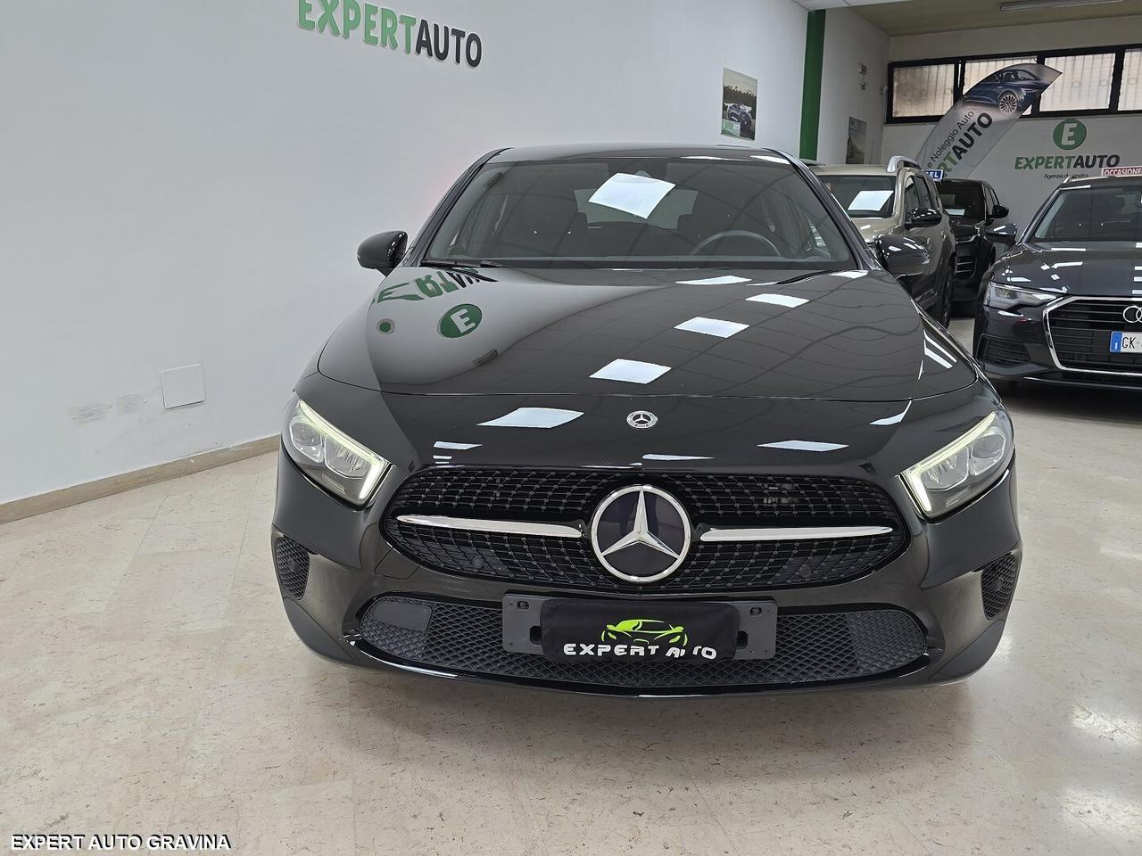 MERCEDES A250E AMG SPORT
