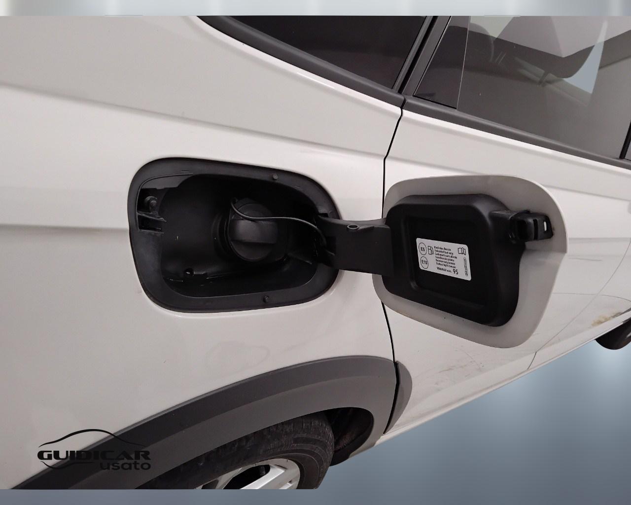 VOLKSWAGEN Taigo - Taigo 1.0 tsi R-Line 110cv dsg