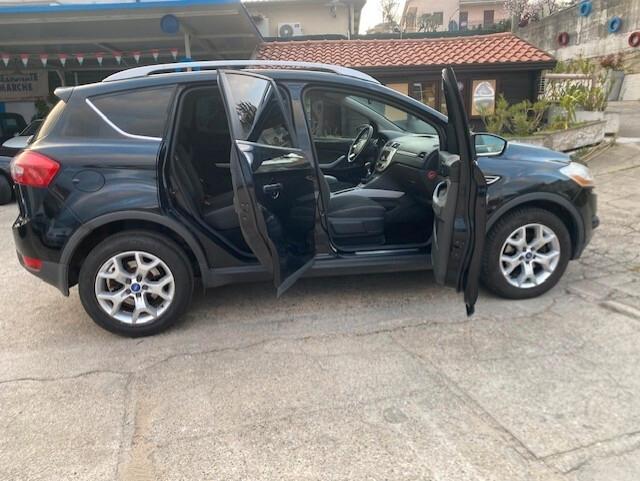 Ford Kuga Kuga+ 2.0 TDCi 136 CV 2WD DPF