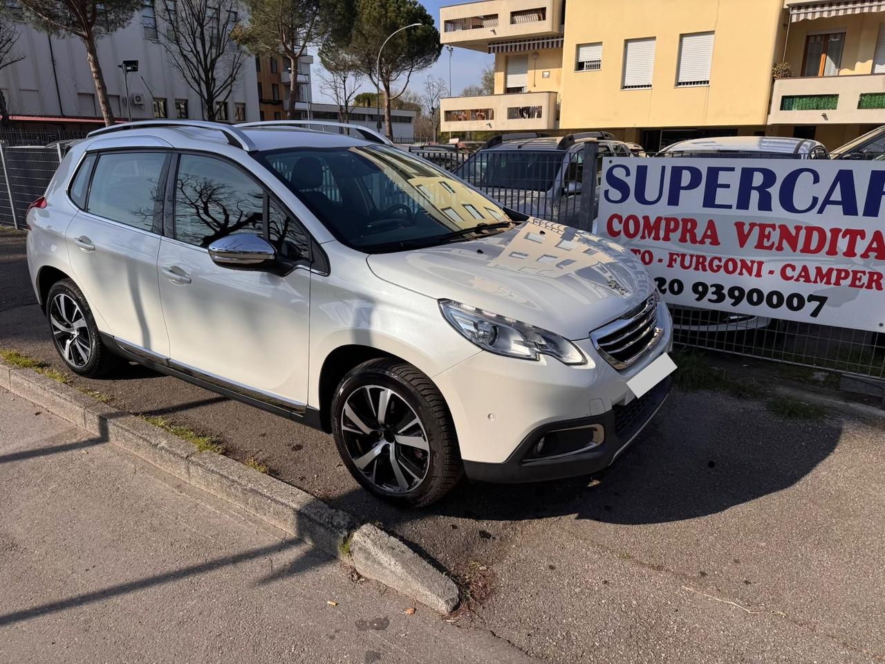 Peugeot 2008 1.6 e-HDi 115 CV neopaten garanzia 12 mesi