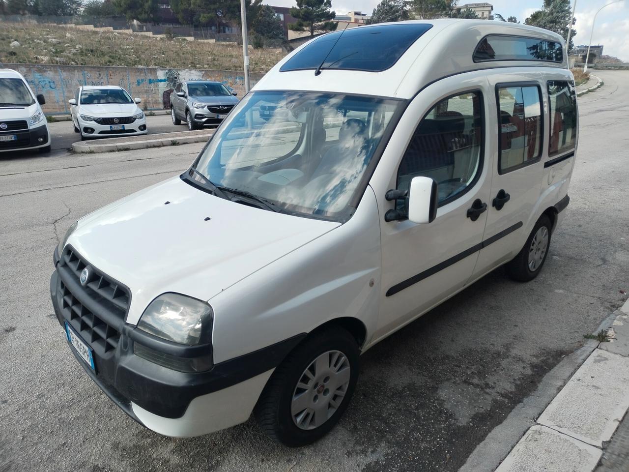 Fiat Doblo 1.9 JTD cat tetto alto pedana per disabili