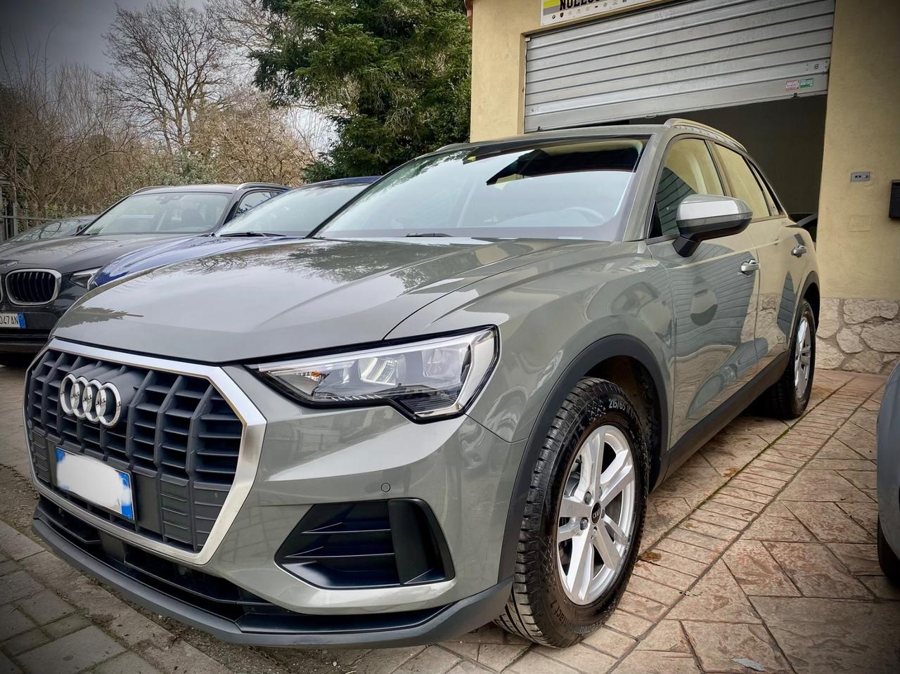 Audi Q3 35 TDI S tronic Business Advanced