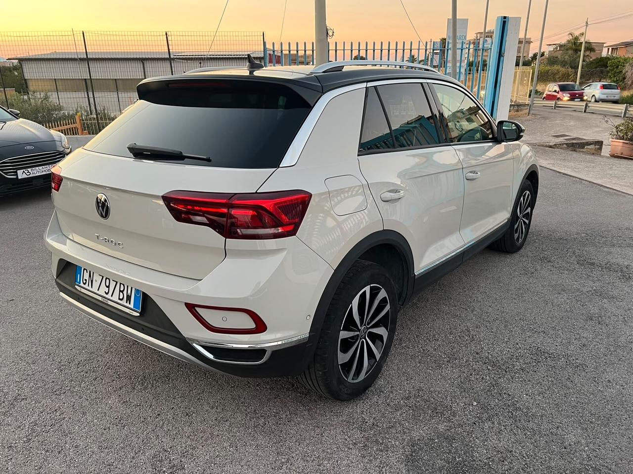 Volkswagen T-Roc 2.0 TDI 115 cv SCR Style 2022