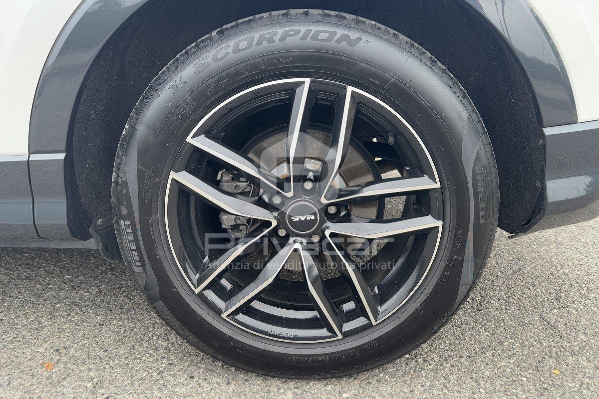 AUDI Q3 35 TFSI S tronic S line edition