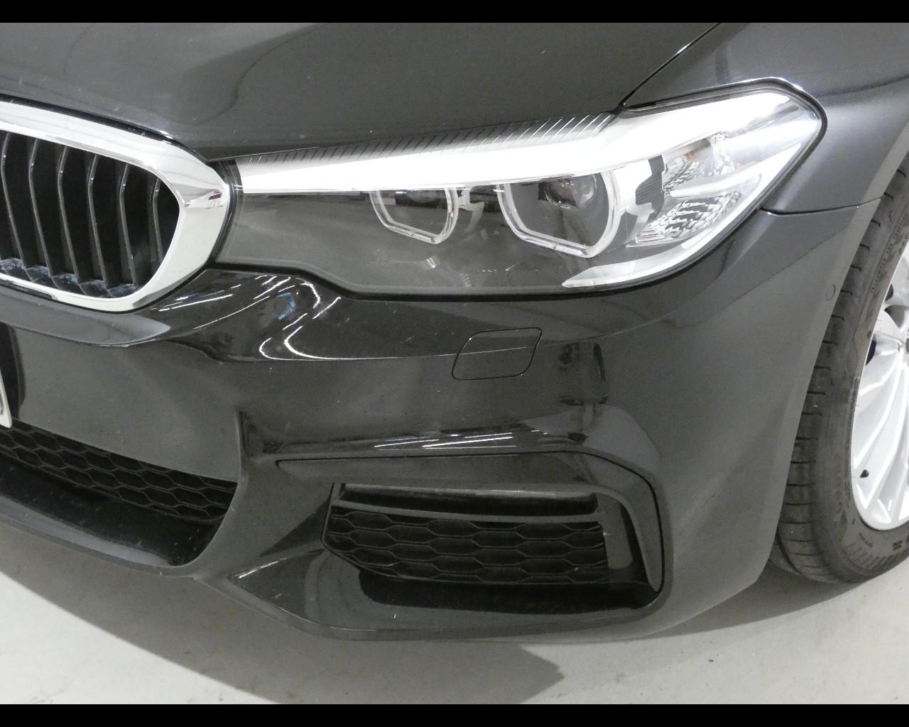 BMW Serie 5(G30/31/F90) - 525d Touring Msport