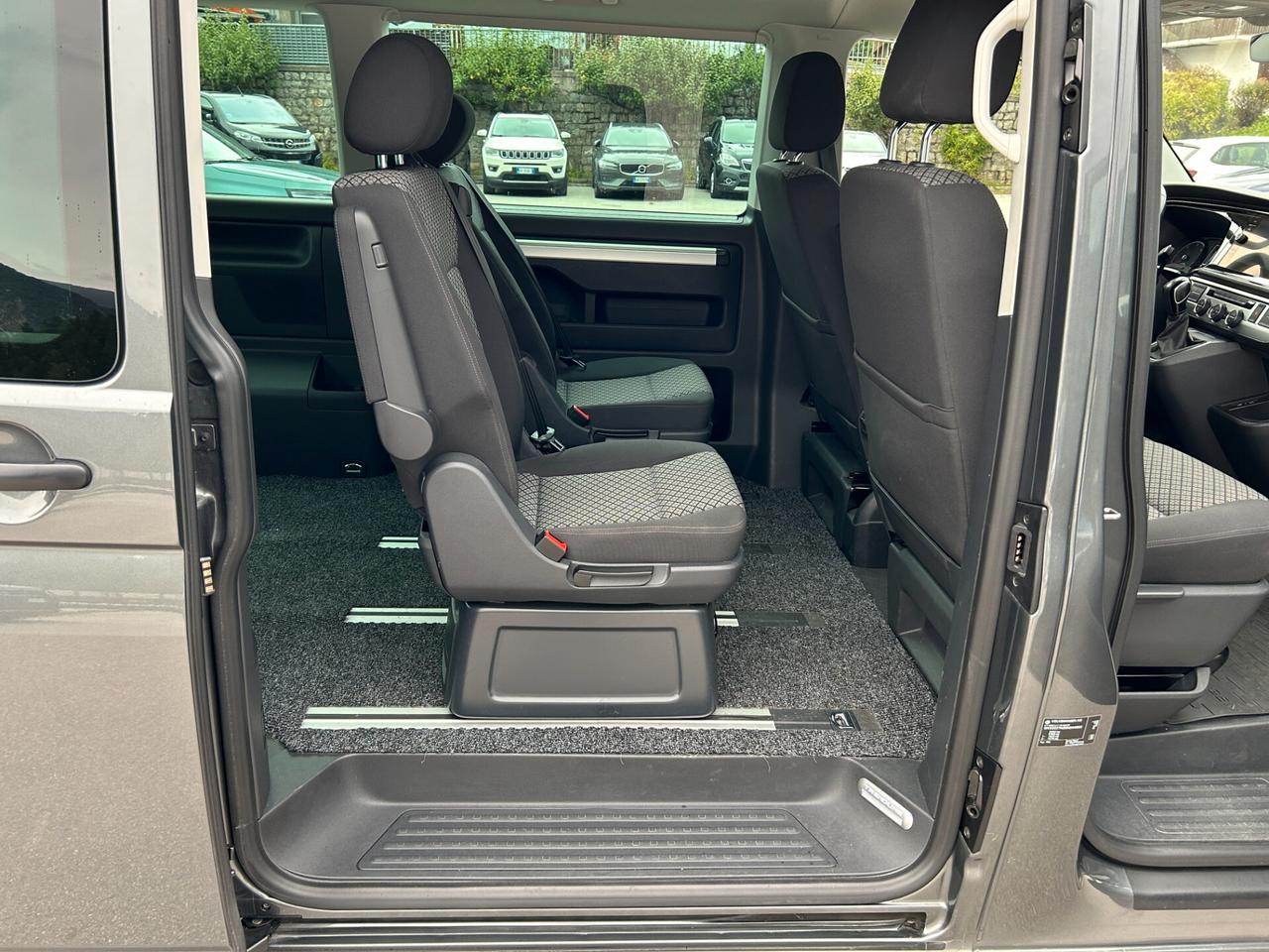Volkswagen Multivan trendline T6.1 2.0 tdi 150 cv DSG 4motion