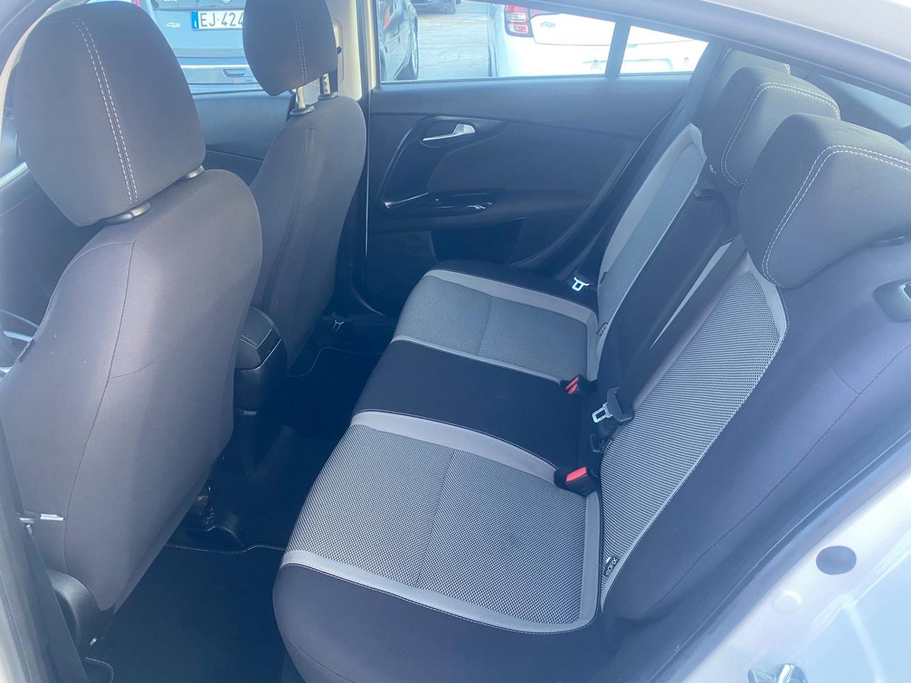 Fiat Tipo 1.6 Mjt 4 porte Lounge