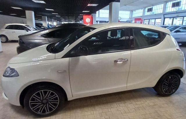 LANCIA Ypsilon 1.0 FireFly 5 porte S&S Hybrid Gold