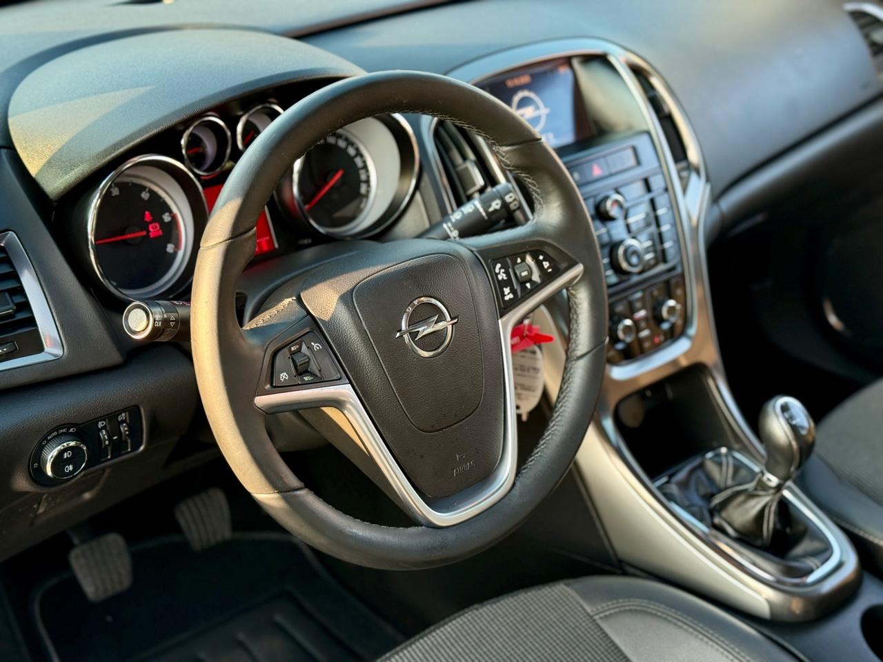 Opel Astra 1.7 CDTI 125CV Sports Tourer Cosmo