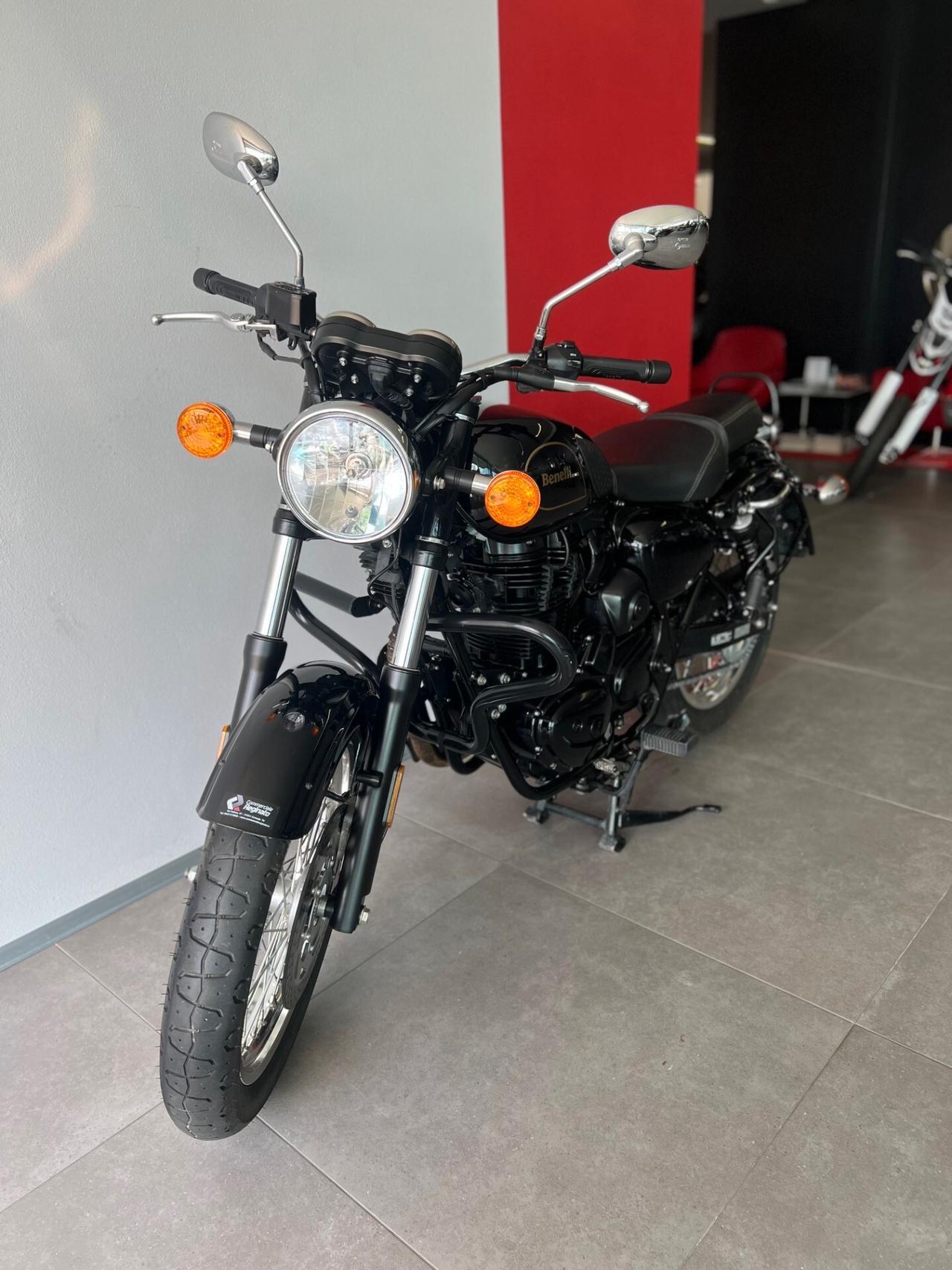 Benelli Imperiale 400 Nero Met. 2021