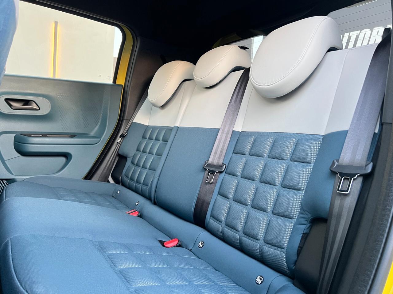 Fiat Grande Panda 1.2 HYBRID 110 CV S&S LA PRIMA KM0 PROMO FINANZIAMENTO